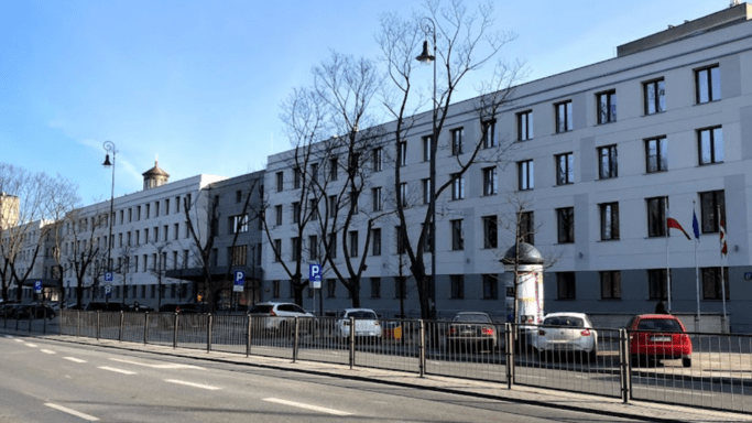 Polski CERT ostrzega przed atakami phishingowymi wymierzonymi w osoby publiczne korzystające z Signala