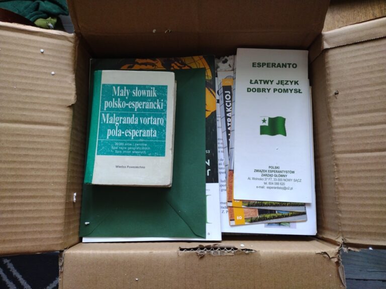 Polski Związek Esperantystów uruchamia cyfrowe archiwum na wolnej licencji